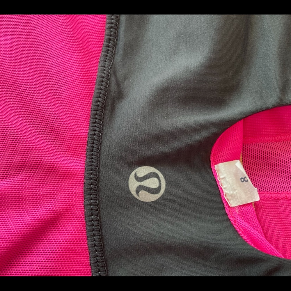 Lululemon, active wear, pink and black. Size 8. - Picture 4 of 4